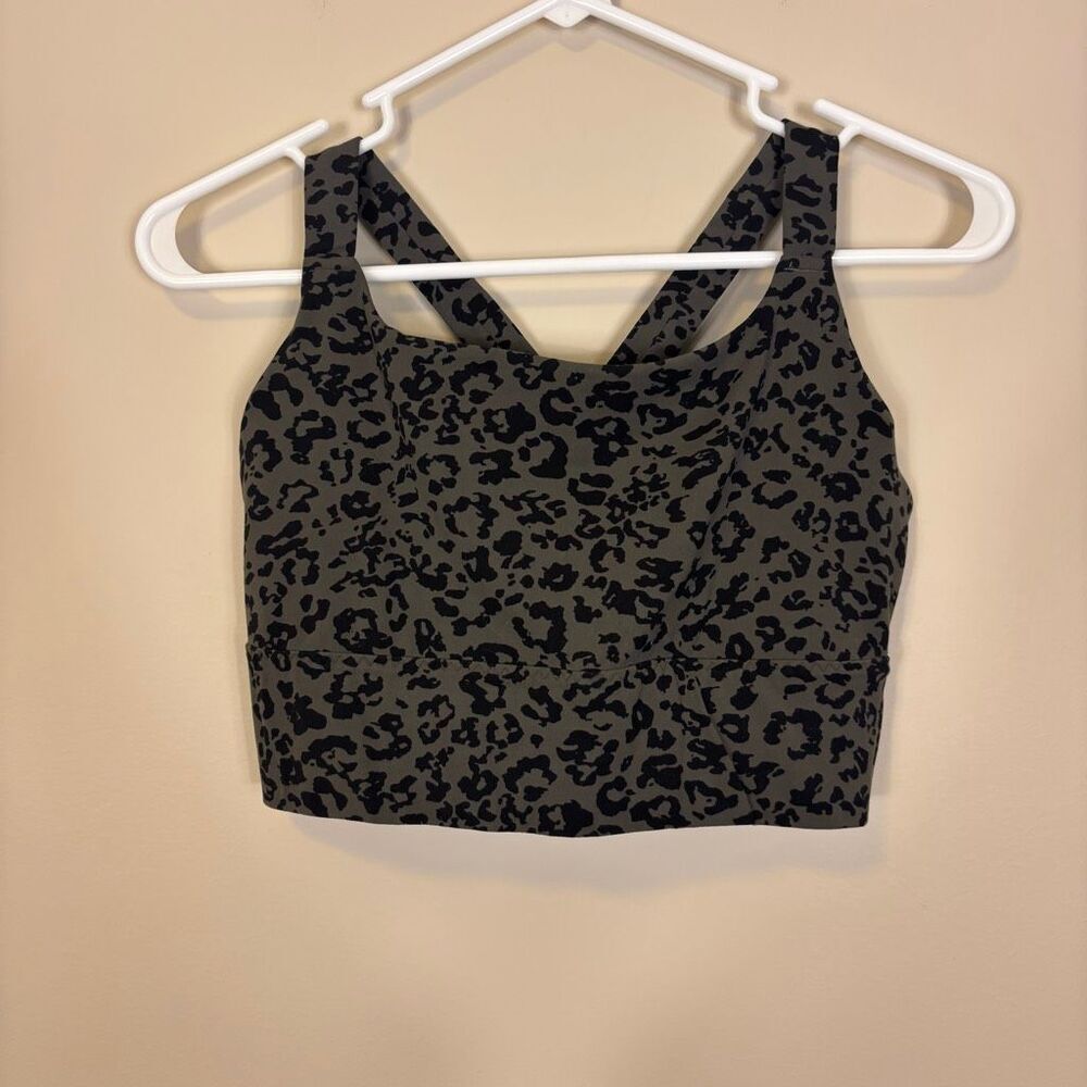Athleta Grey and Black Leopard Print Cropped Tank Top Size Medium